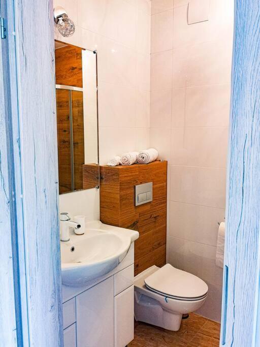 Apartament Hubertus Бохня Экстерьер фото